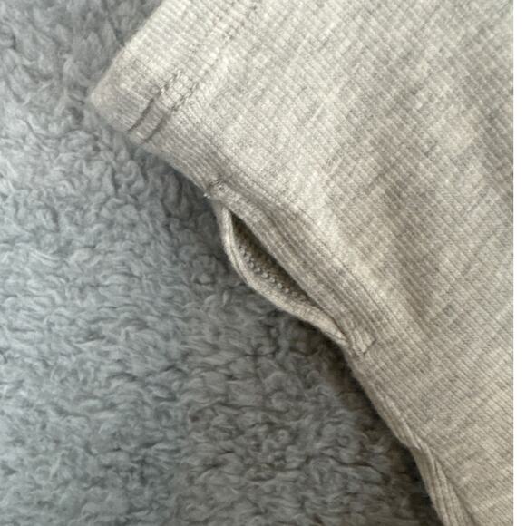 Revolve Michael Lauren Long Sleeve Oversized Drape Top Thumbholes Channing NWOT - Picture 8 of 8